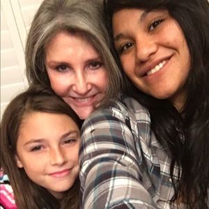 Meet your Posher, Lynn